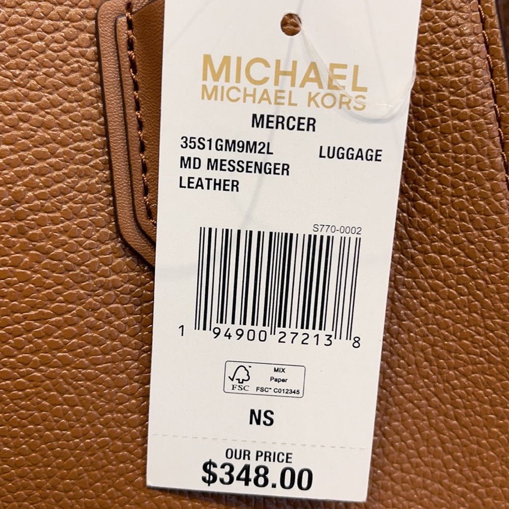 Michael Kors Mercer Medium Pebbled Leather Crossbody Bag - Picture 8 of 16